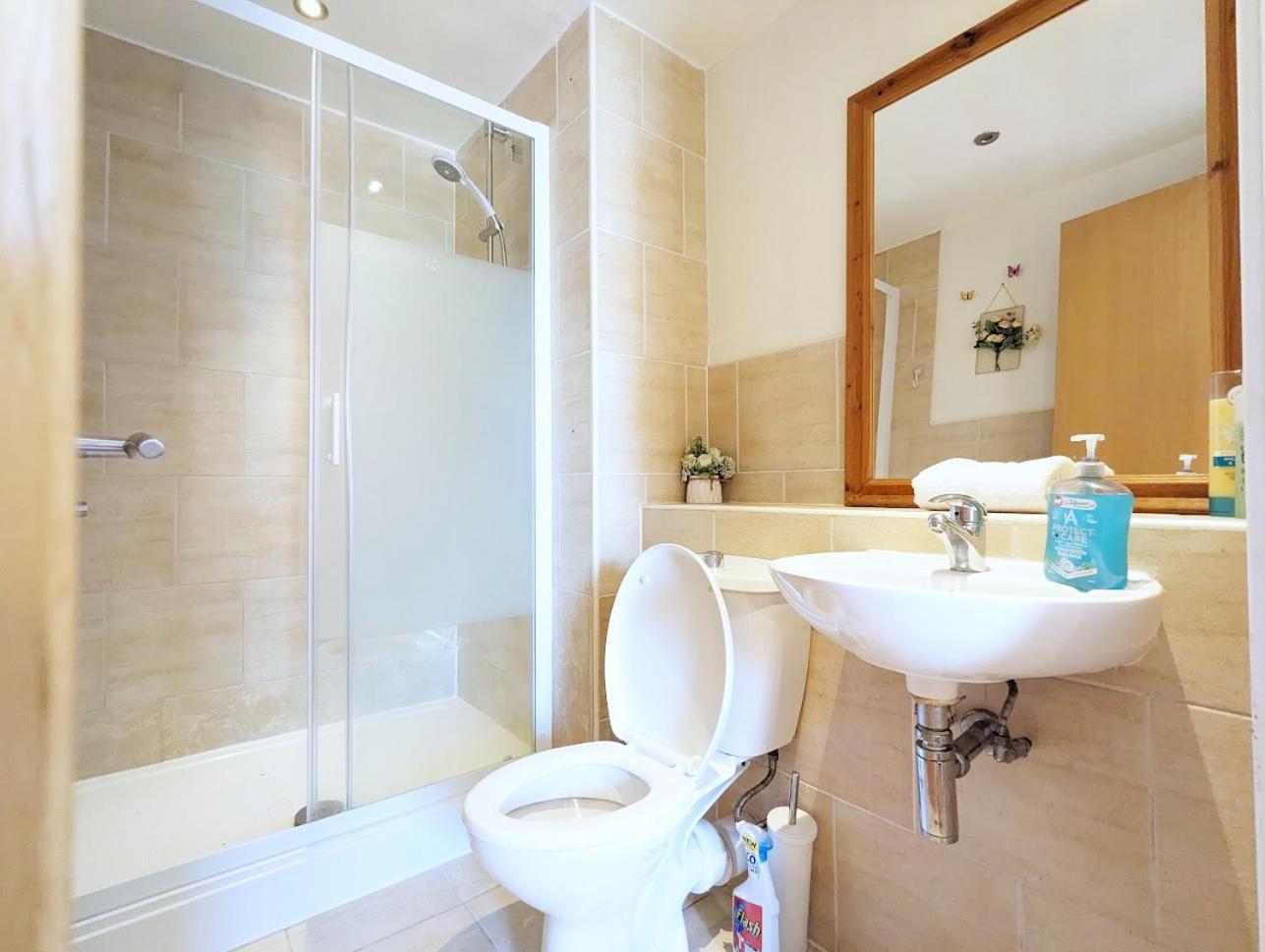 ליברפול Guest Room In City Centre Near Key Attractions מראה חיצוני תמונה