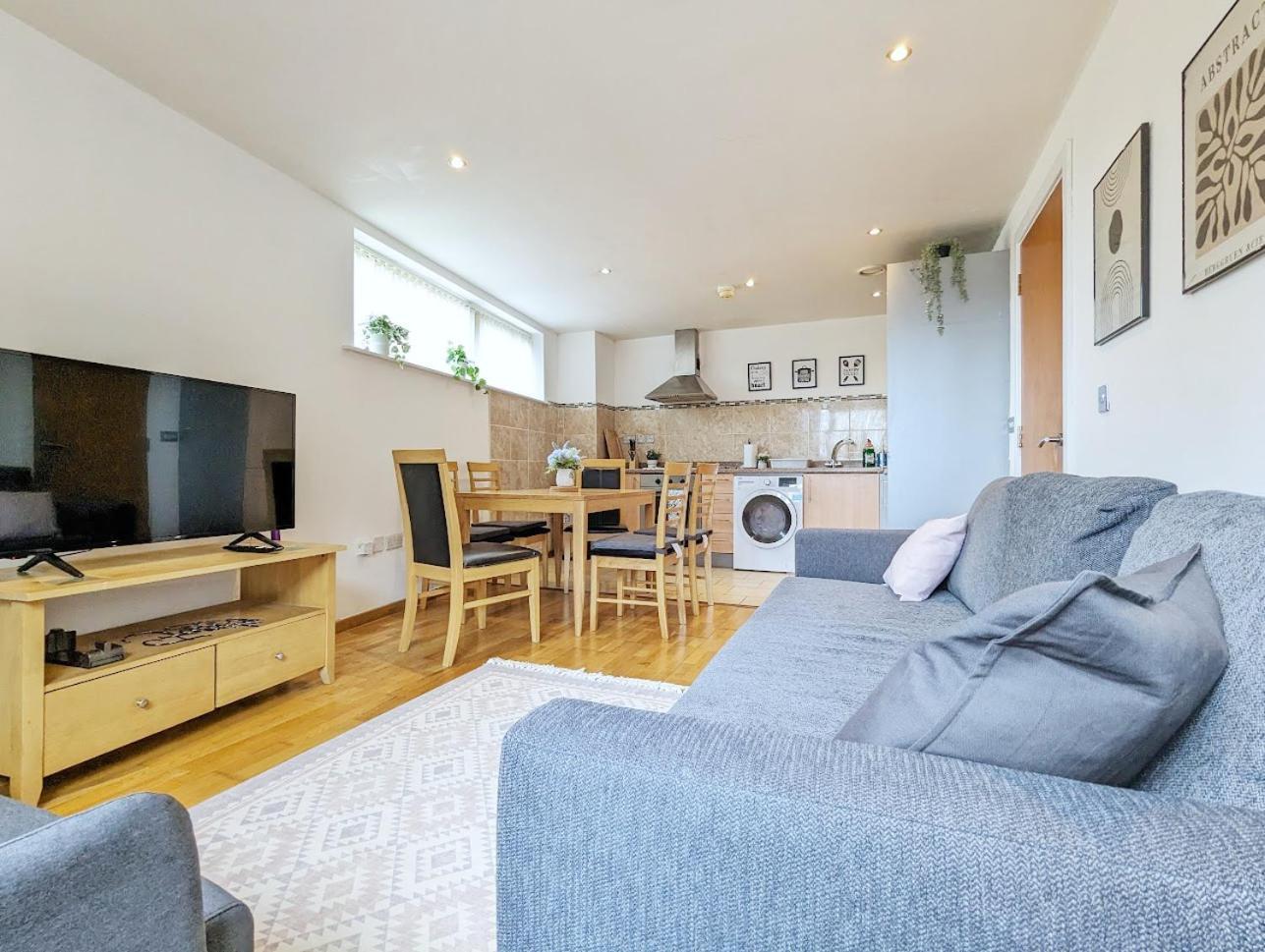 ליברפול Guest Room In City Centre Near Key Attractions מראה חיצוני תמונה