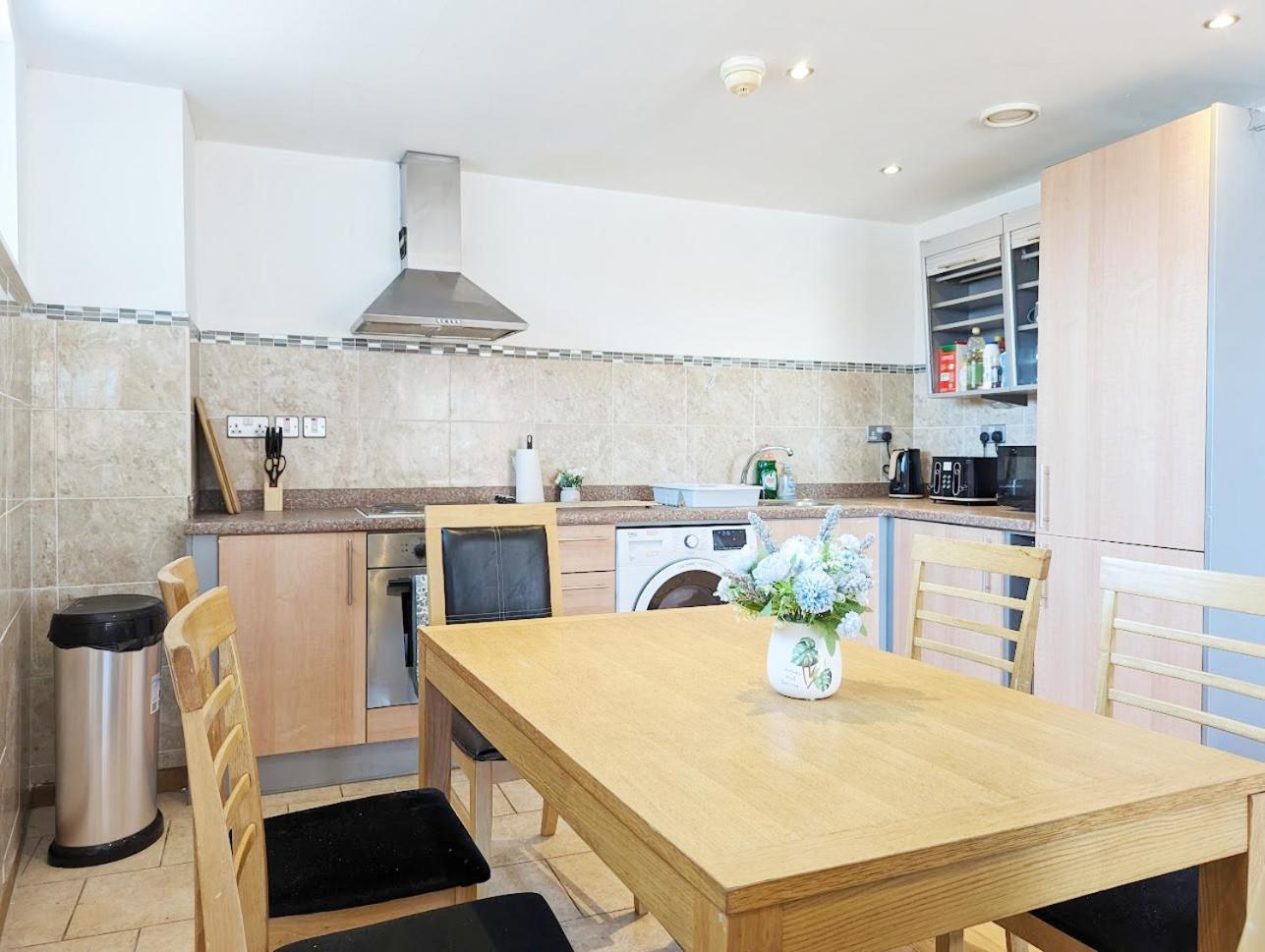 ליברפול Guest Room In City Centre Near Key Attractions מראה חיצוני תמונה